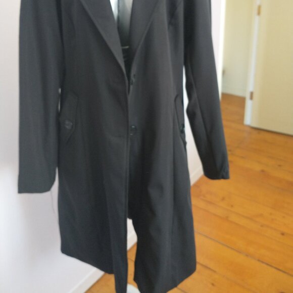 Veste - Picture 5 of 7